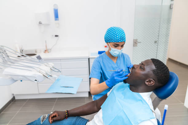 Best Cracked Tooth Emergency Dentist  in Roodhouse, IL